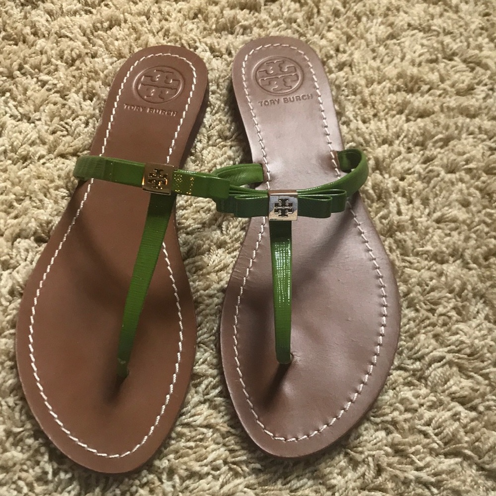 Tory Burch T strap bow sandals